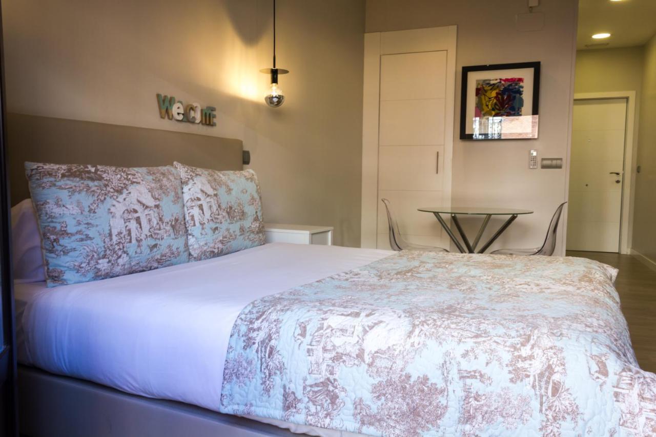 Arenal Suites Preciados มาดริด ภายนอก รูปภาพ