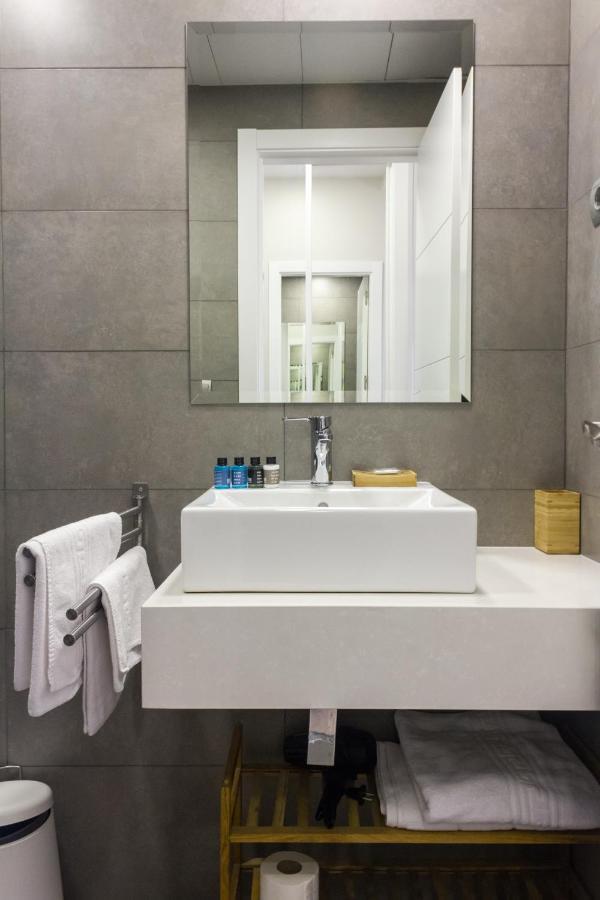 Arenal Suites Preciados มาดริด ห้อง รูปภาพ