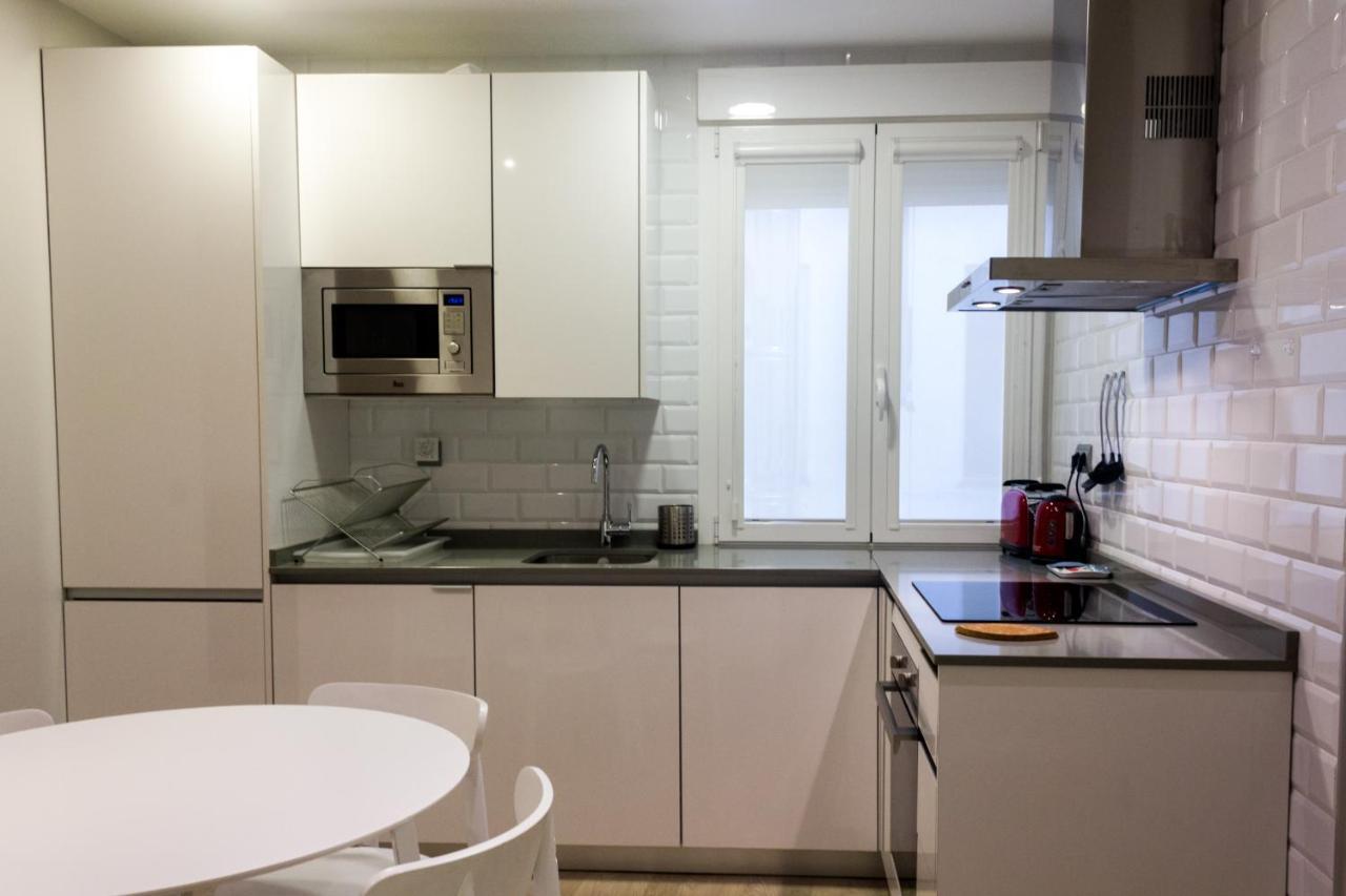 Arenal Suites Preciados มาดริด ห้อง รูปภาพ